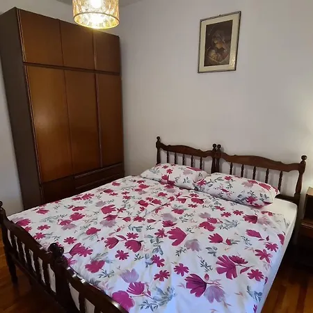 Casa Degli Ulivi Lägenhet Faedis