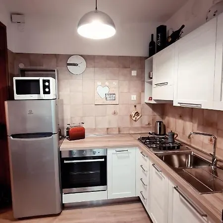 Casa Degli Ulivi Lägenhet Faedis